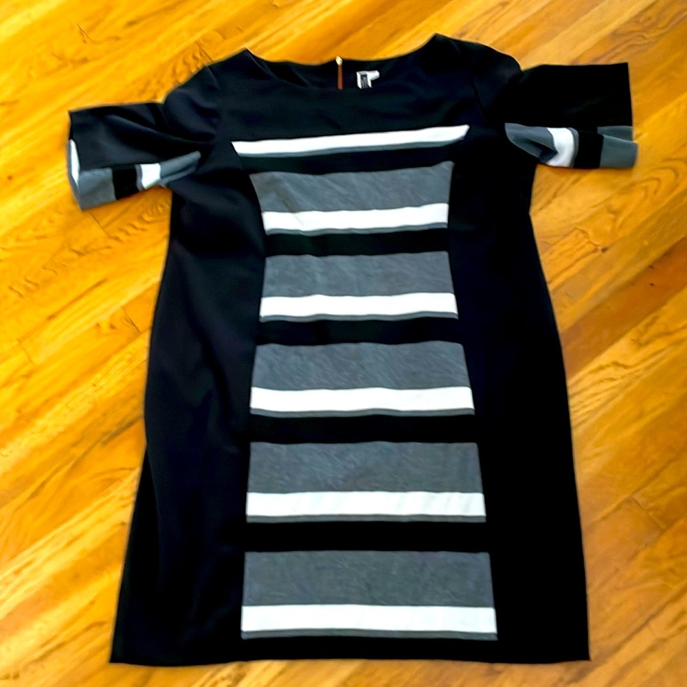 Gently worn Knit zipper back dress